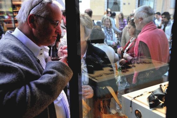 Keine Bildbeschreibung vorhanden